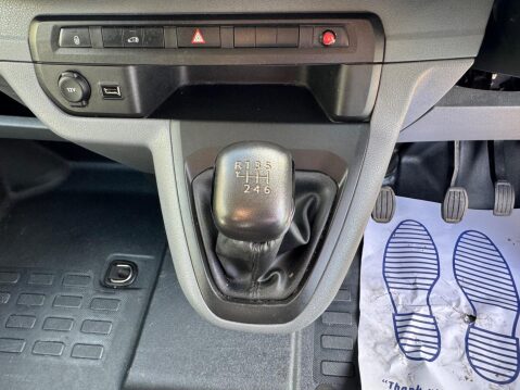 Vauxhall Vivaro 1.5 Turbo D 2900 Sportive L2 H1 Euro 6 (s/s) 5dr 49