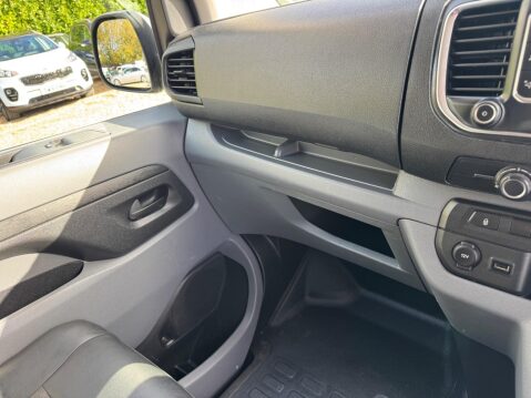 Vauxhall Vivaro 1.5 Turbo D 2900 Sportive L2 H1 Euro 6 (s/s) 5dr 54