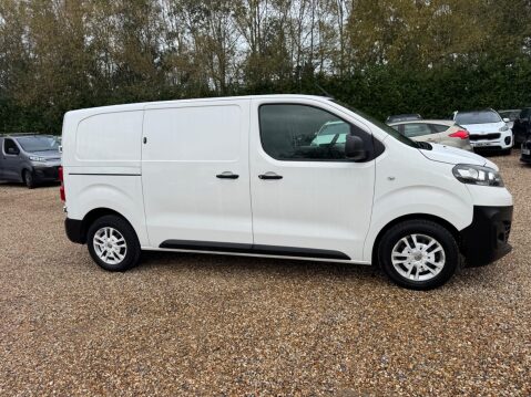 Vauxhall Vivaro 1.5 Turbo D 2900 Dynamic L1 H1 Euro 6 (s/s) 6dr 34