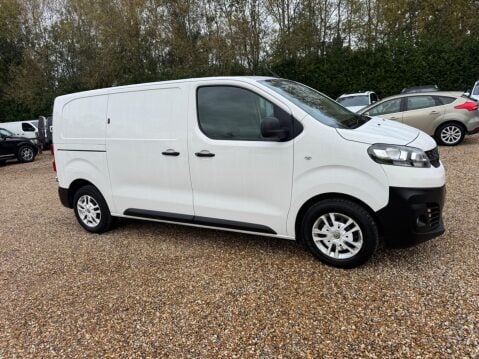 Vauxhall Vivaro 1.5 Turbo D 2900 Dynamic L1 H1 Euro 6 (s/s) 6dr 32