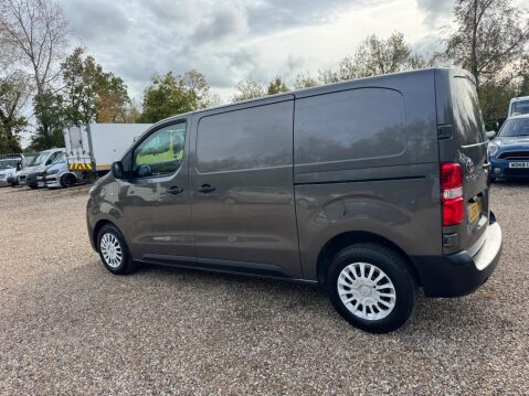 Toyota Proace 2.0D Icon Medium Panel Van MWB Euro 6 (s/s) 6dr 19