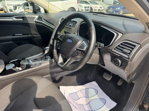 Ford Mondeo 2.0 TDCi Titanium Powershift Euro 6 (s/s) 5dr 30
