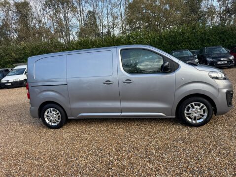 Vauxhall Vivaro 1.5 Turbo D 2700 Sportive L1 H1 Euro 6 (s/s) 6dr 32