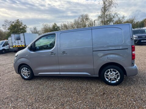 Vauxhall Vivaro 1.5 Turbo D 2700 Sportive L1 H1 Euro 6 (s/s) 6dr 18