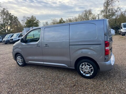 Vauxhall Vivaro 1.5 Turbo D 2700 Sportive L1 H1 Euro 6 (s/s) 6dr 16