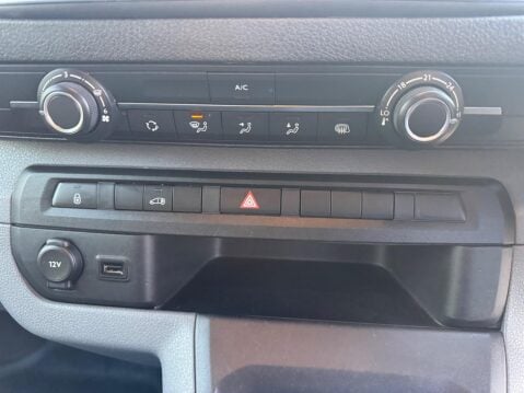 Vauxhall Vivaro 1.5 Turbo D 2700 Sportive L1 H1 Euro 6 (s/s) 6dr 48