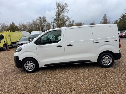 Vauxhall Vivaro 1.5 Turbo D 2700 Dynamic L1 H1 Euro 6 (s/s) 6dr 17