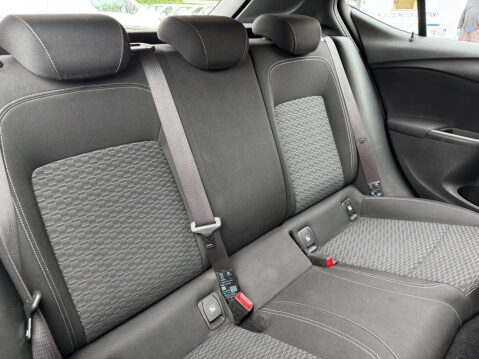 Vauxhall Astra 1.4i Turbo SRi Euro 6 5dr 40