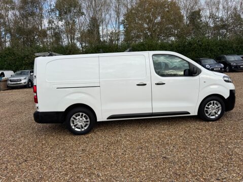 Vauxhall Vivaro 1.5 Turbo D 2900 Dynamic L2 H1 Euro 6 (s/s) 6dr 22