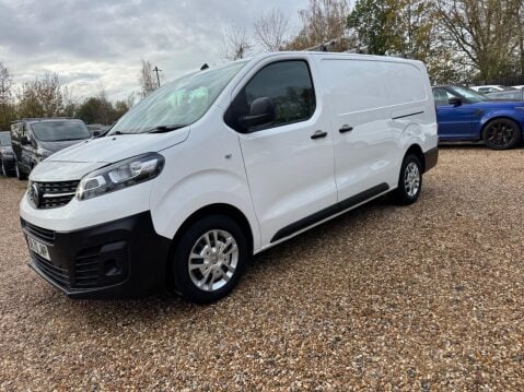 Vauxhall Vivaro 1.5 Turbo D 2900 Dynamic L2 H1 Euro 6 (s/s) 6dr 7