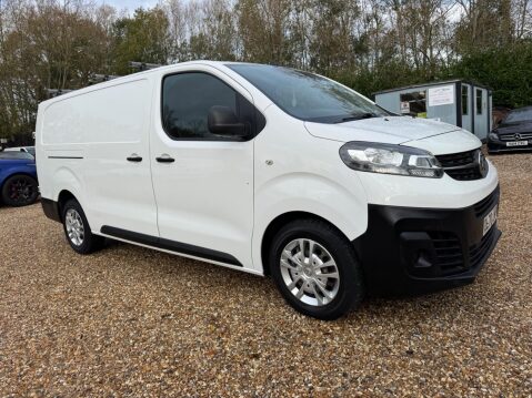 Vauxhall Vivaro 1.5 Turbo D 2900 Dynamic L2 H1 Euro 6 (s/s) 6dr 32