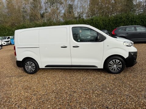 Peugeot Expert 1.5 BlueHDi 1000 Professional Premium Standard Panel Van MWB Euro 6 (s/s) 6 28