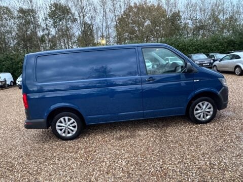 Volkswagen Transporter 2.0 TDI T28 BlueMotion Tech Startline FWD SWB Euro 5 (s/s) 5dr 20