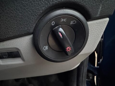 Volkswagen Transporter 2.0 TDI T28 BlueMotion Tech Startline FWD SWB Euro 5 (s/s) 5dr 42