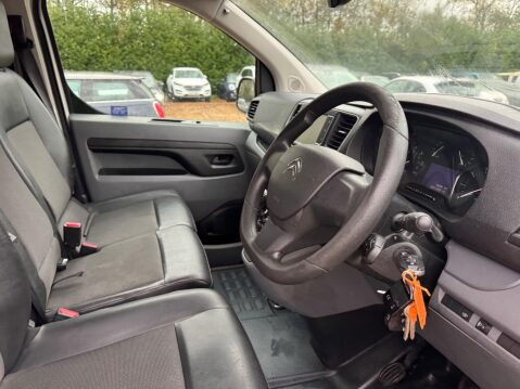 Citroen Dispatch 2.0 BlueHDi 1400 Enterprise M FWD 2 Euro 6 (s/s) 6dr 40