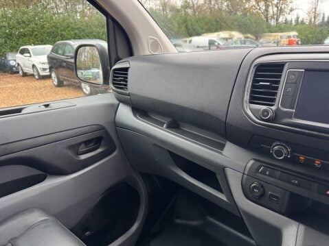 Citroen Dispatch 2.0 BlueHDi 1400 Enterprise M FWD 2 Euro 6 (s/s) 6dr 42