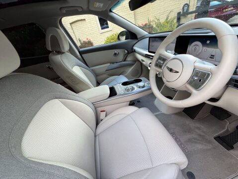 Genesis GV60 77.4kWh Premium Auto 5dr 31