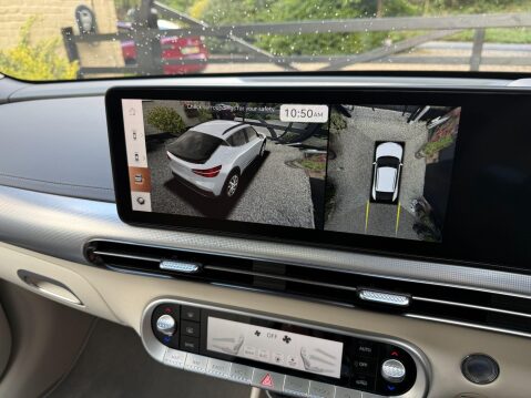 Genesis GV60 77.4kWh Premium Auto 5dr 29