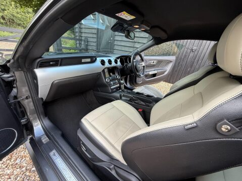 Ford Mustang 5.0 V8 GT Fastback 2dr Petrol SelShift Euro 6 (416 bhp) 29