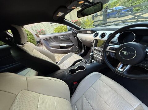 Ford Mustang 5.0 V8 GT Fastback 2dr Petrol SelShift Euro 6 (416 bhp) 32