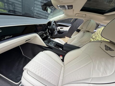 Bentley Flying Spur 4.0 V8 Ultra-Performance 25.9kWh Speed Saloon 4dr Petrol Plug-in Hybrid Aut 24
