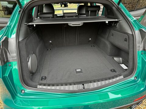 Alfa Romeo Stelvio 2.9 V6 Bi-Turbo Quadrifoglio Auto Q4 AWD Euro 6 (s/s) 5dr 32