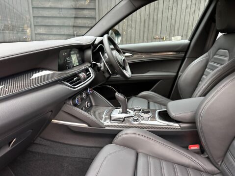 Alfa Romeo Stelvio 2.9 V6 Bi-Turbo Quadrifoglio Auto Q4 AWD Euro 6 (s/s) 5dr 45