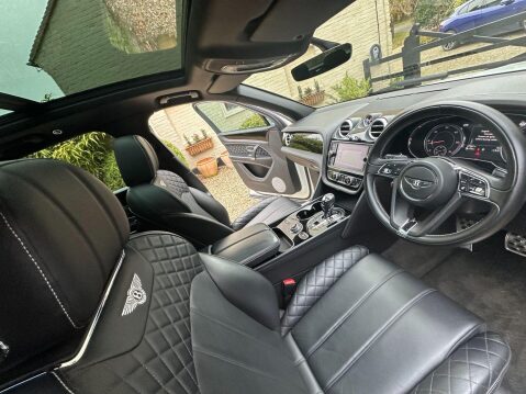 Bentley Bentayga 4.0d V8 SUV 5dr Diesel Auto 4WD Euro 6 (s/s) (435 ps) 21