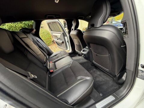 Volvo V90 2.0 B4 MHEV R-Design Estate 5dr Petrol Hybrid Auto Euro 6 (s/s) (197 ps) 45