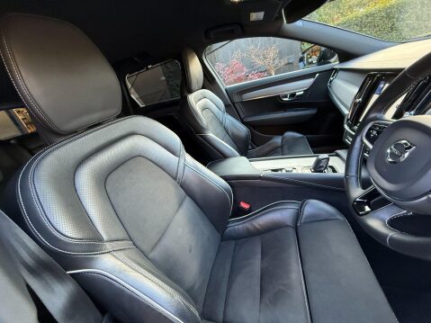 Volvo V90 2.0 B4 MHEV R-Design Estate 5dr Petrol Hybrid Auto Euro 6 (s/s) (197 ps) 20