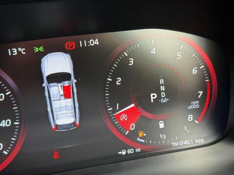 Volvo V90 2.0 B4 MHEV R-Design Estate 5dr Petrol Hybrid Auto Euro 6 (s/s) (197 ps) 32