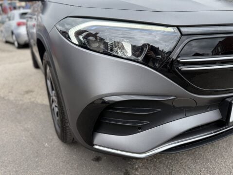 Mercedes-Benz EQA EQA 250 AMG LINE 32