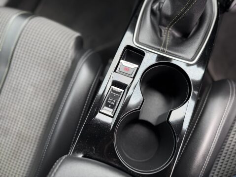 Peugeot 2008 BLUEHDI GT S/S 27