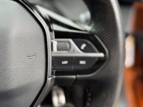 Peugeot 2008 BLUEHDI GT S/S 32