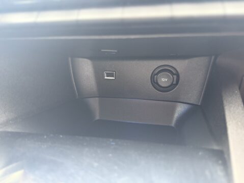 Peugeot 3008 BLUEHDI S/S ALLURE 26