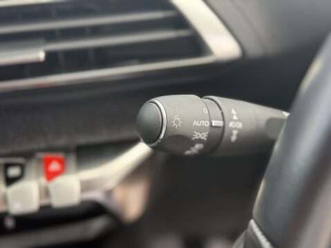 Peugeot 3008 BLUEHDI S/S ALLURE 28