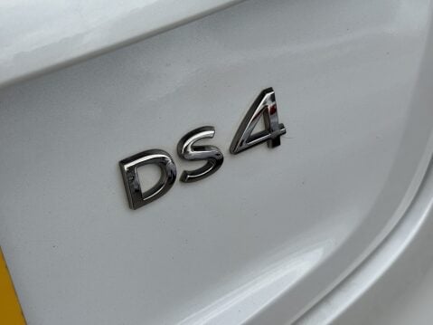 DS DS 4 BLUEHDI DSPORT S/S 9