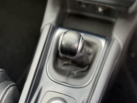 DS DS 4 BLUEHDI DSPORT S/S 31