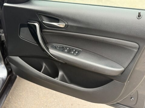 BMW 1 Series 118D SPORT 12