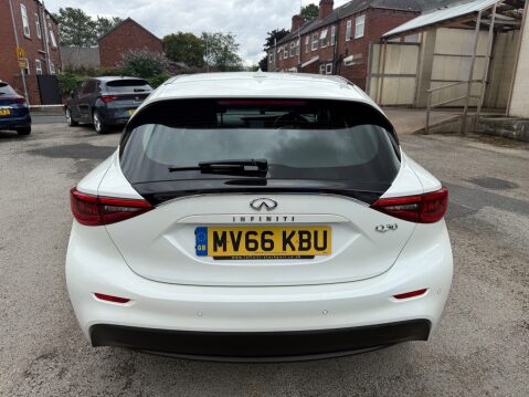 Infiniti Q30 BUSINESS EXECUTIVE D 6