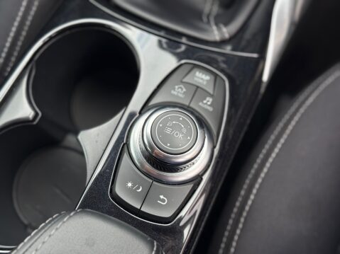 Infiniti Q30 BUSINESS EXECUTIVE D 22