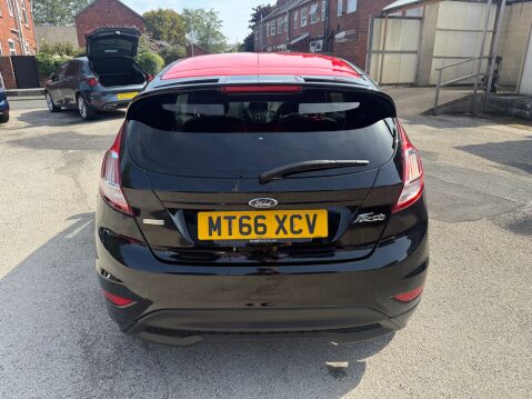 Ford Fiesta ST-LINE BLACK EDITION 6