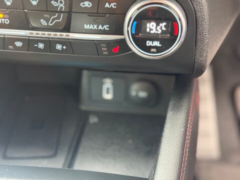 Ford Focus ST-LINE X ECOBLUE 28