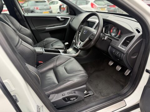 Volvo XC60 D4 R-DESIGN LUX NAV 14
