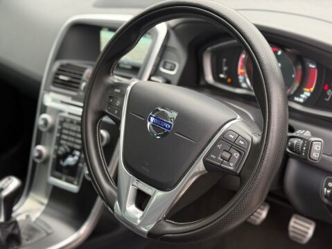 Volvo XC60 D4 R-DESIGN LUX NAV 15