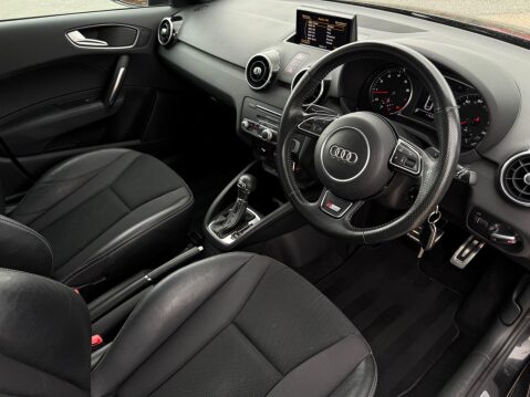 Audi A1 1.4 TFSI CoD S line Sportback S Tronic Euro 6 (s/s) 5dr 3