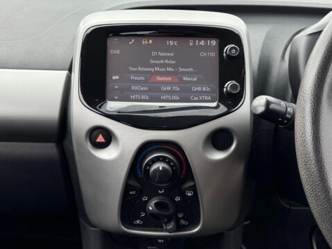 Citroen C1 1.0 VTi Feel Euro 5 3dr (Euro 5) 11