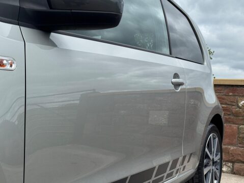 SEAT Mii 1.0 12v FR Line Euro 6 3dr 7