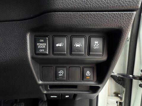 Nissan X-Trail 2.0 dCi Tekna 4WD Euro 6 (s/s) 5dr 16