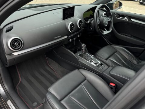 Audi S3 2.0 TFSI Black Edition Sportback S Tronic quattro Euro 6 (s/s) 5dr 25